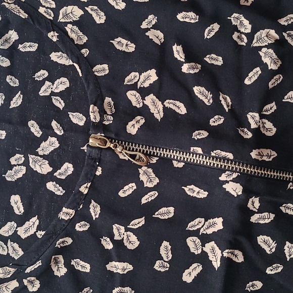 Boho Refashioned Vintage Top ((M/L) - Picture 7 of 7